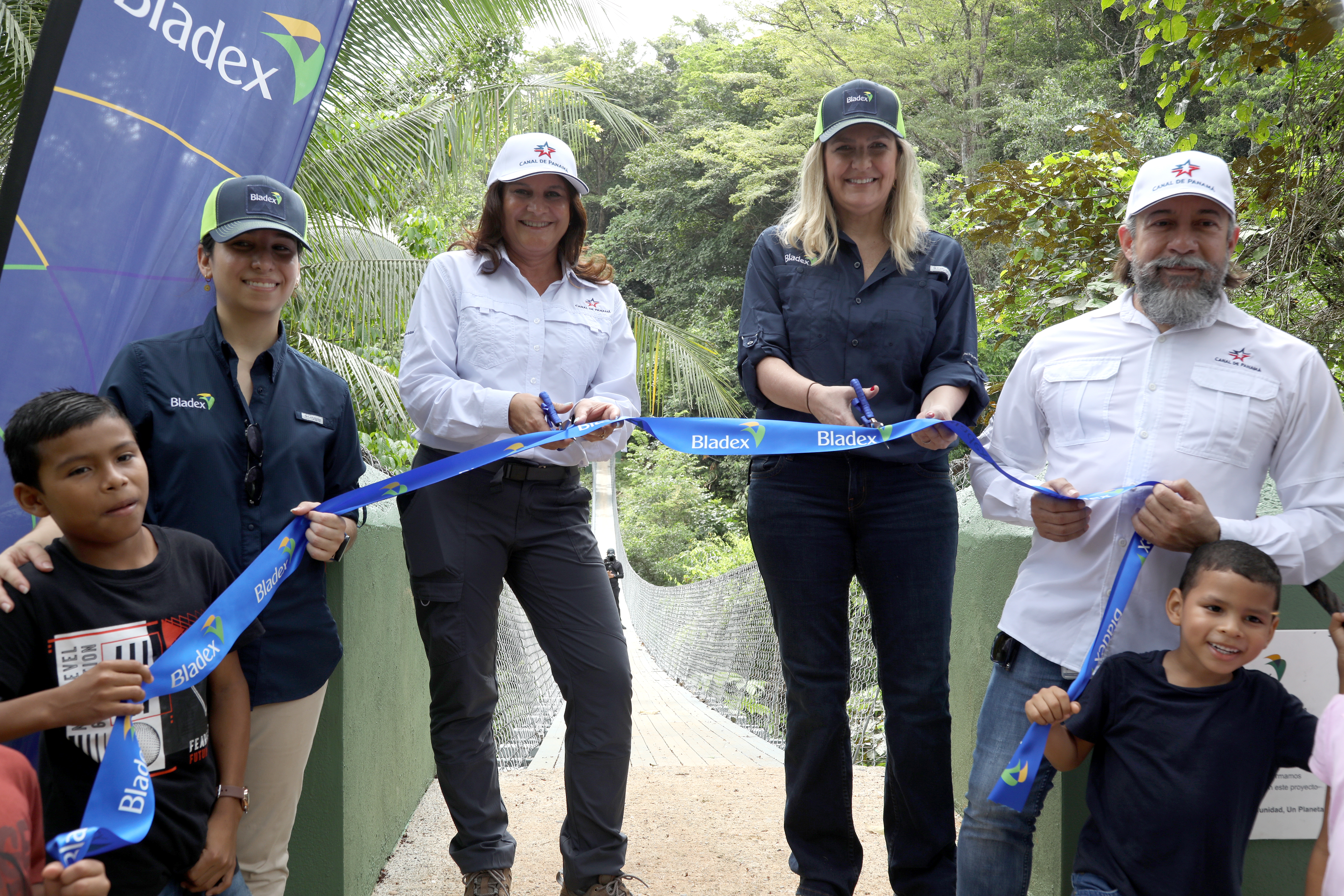 Corte de cinta Puente Boquerón