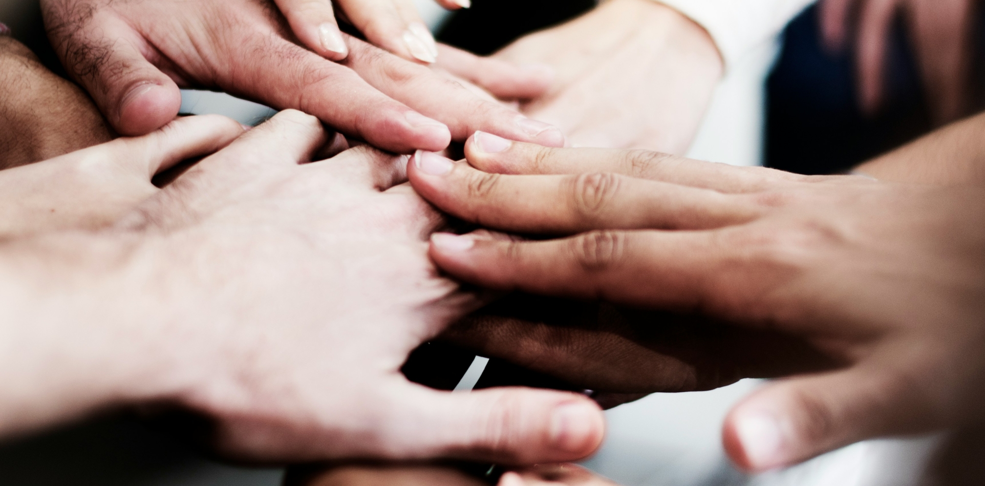 manos-sostenibilidad-social